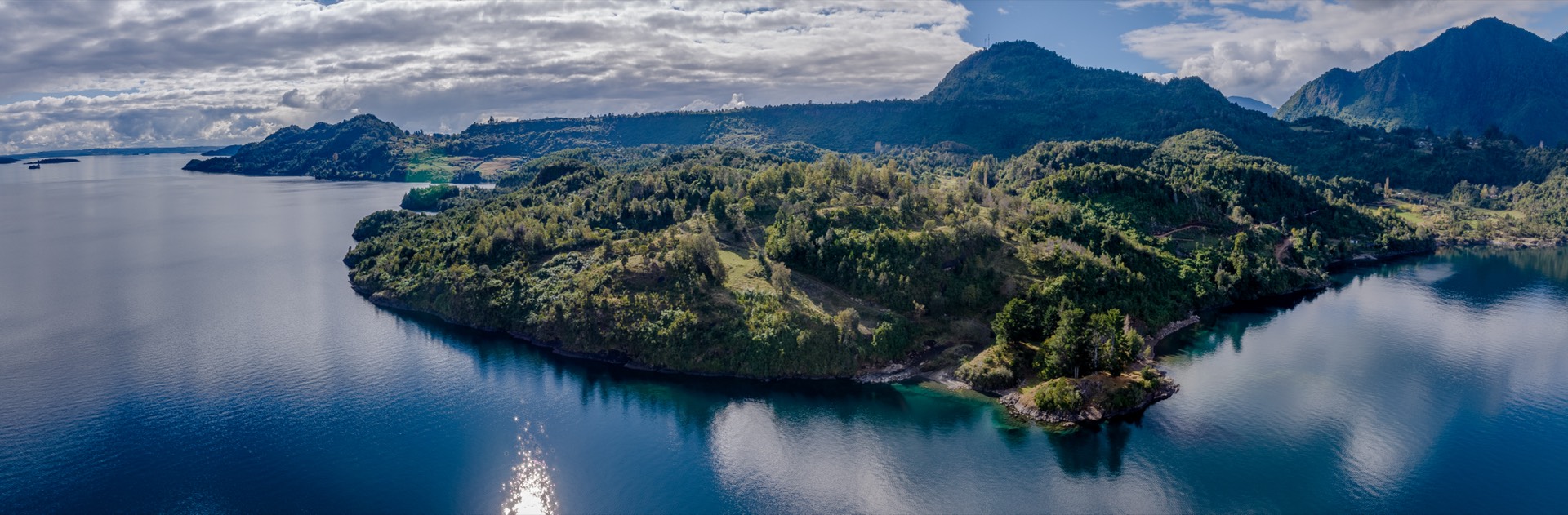 Vista aerea peninsula Punta Huapi